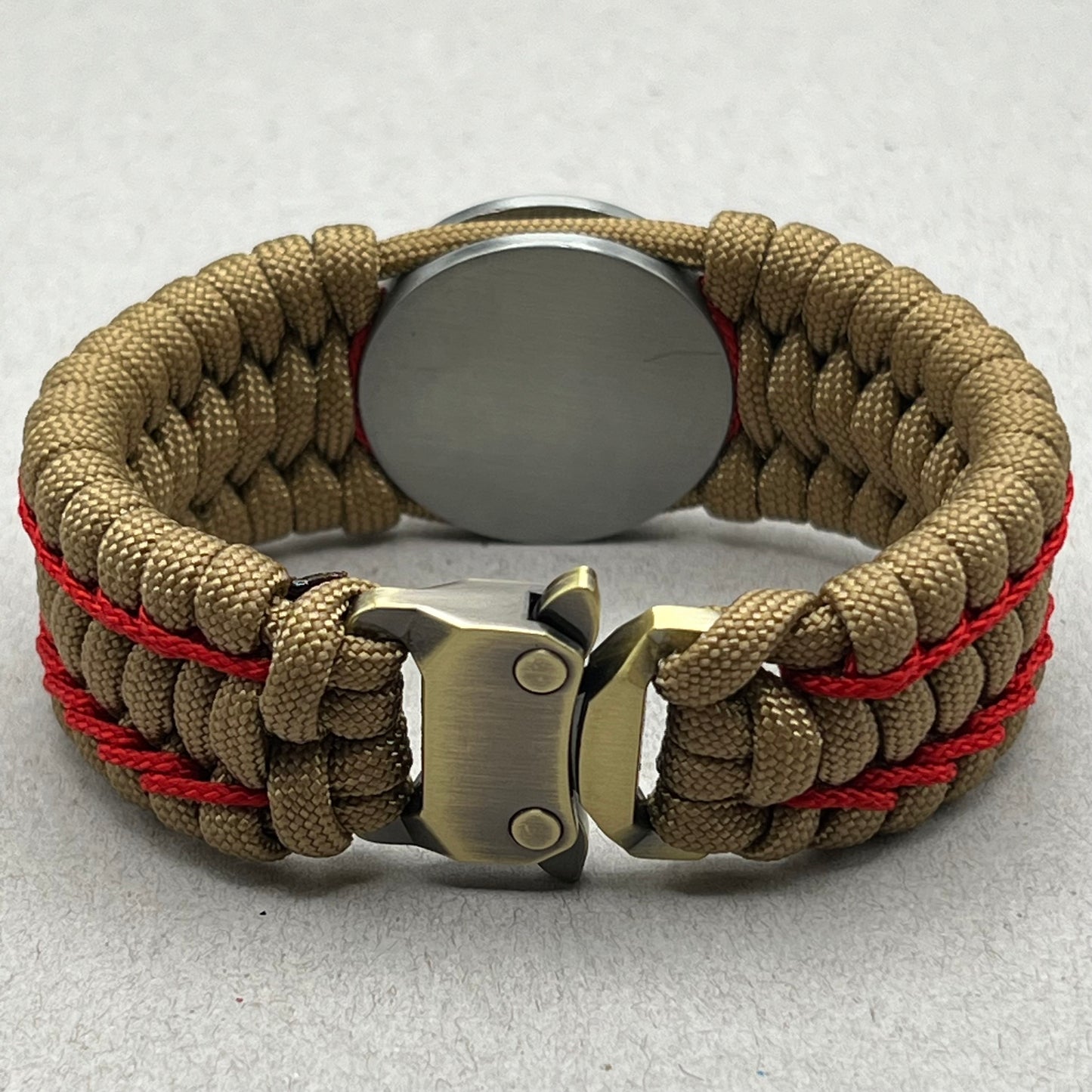 paracord bracelet