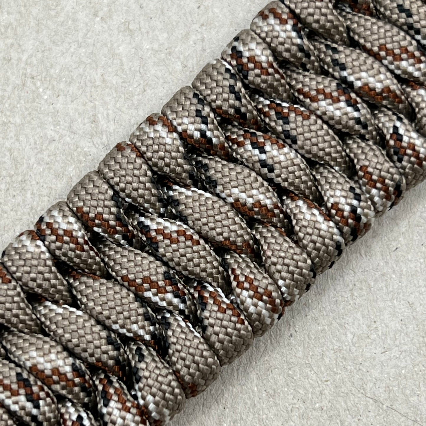 Marine Corps bracelet-Officer EGA-Desert Camo