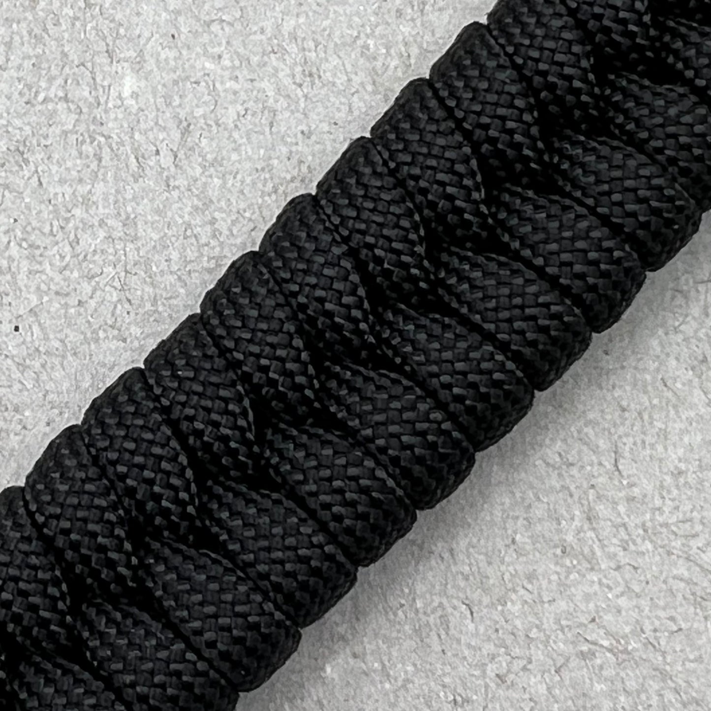 paracord bracelet