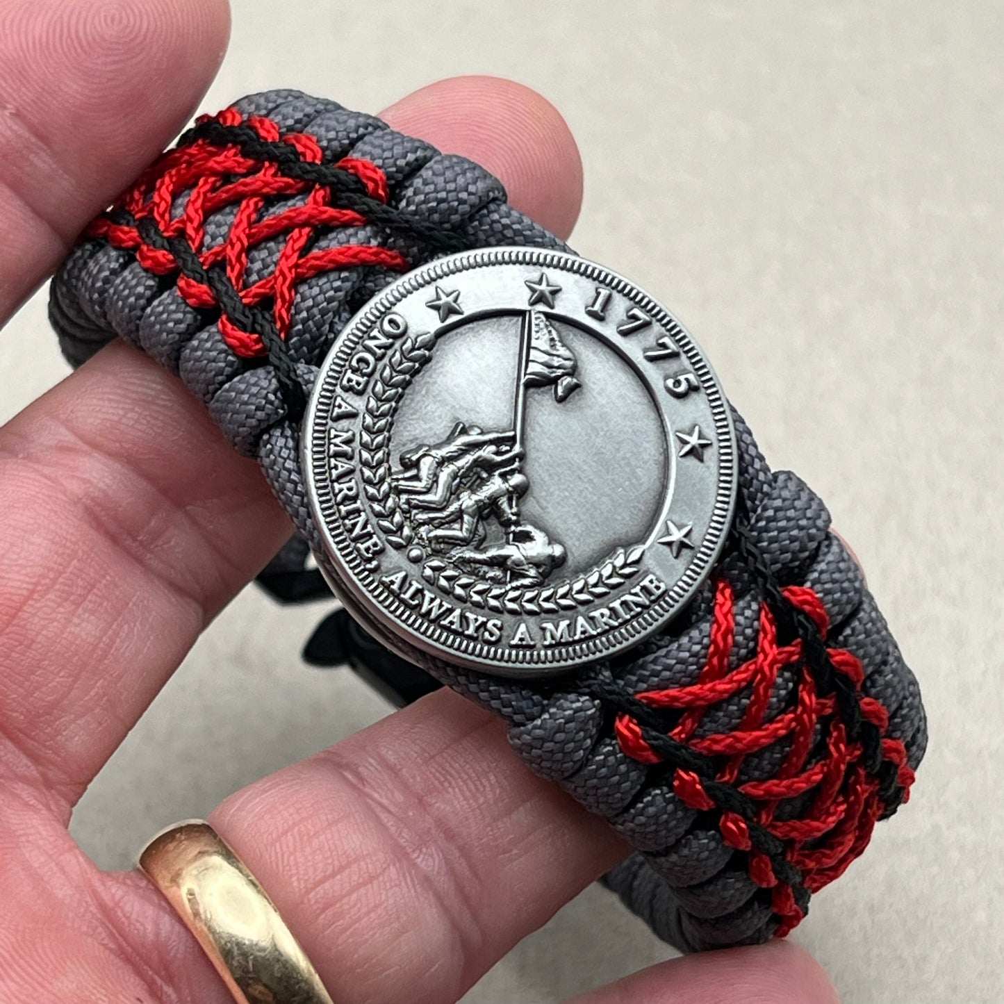 USMC Iwo Jima bracelet-Gray, Black & Red