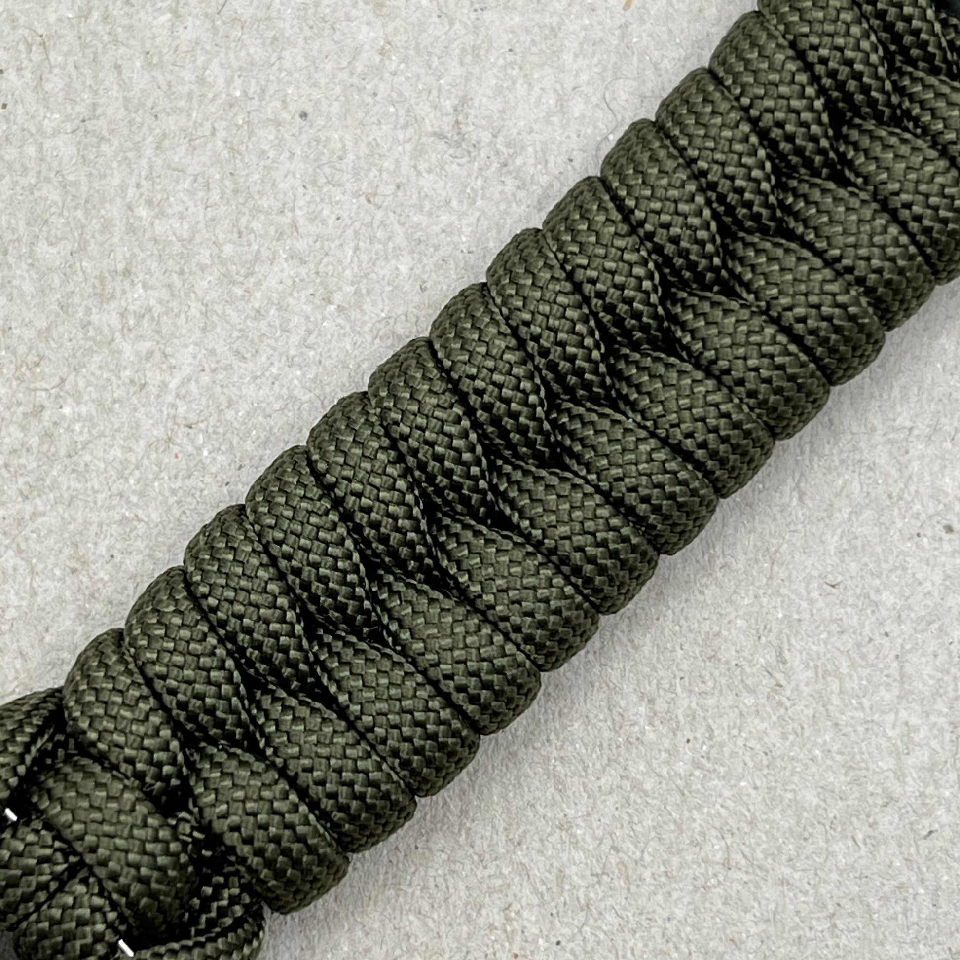 paracord bracelet