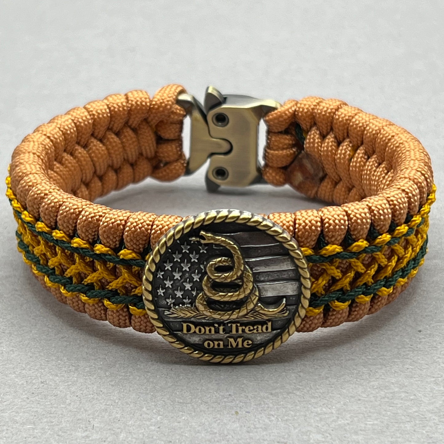 Don't Tread On Me freedom paracord bracelet