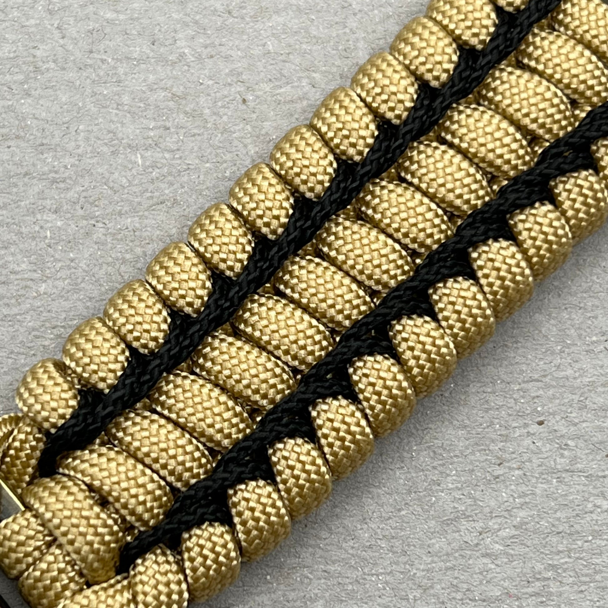 handcrafted paracord bracelet