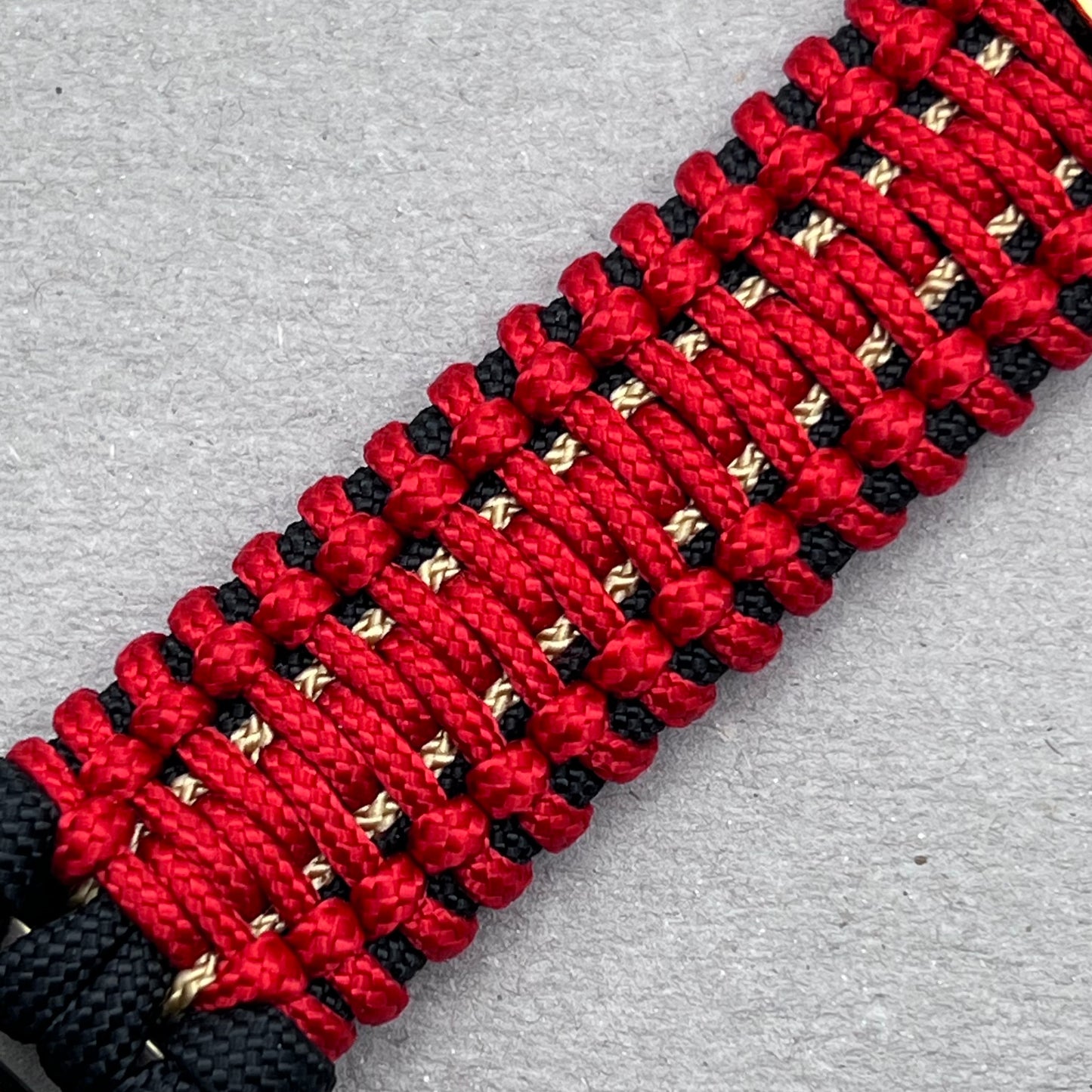 paracord bracelet