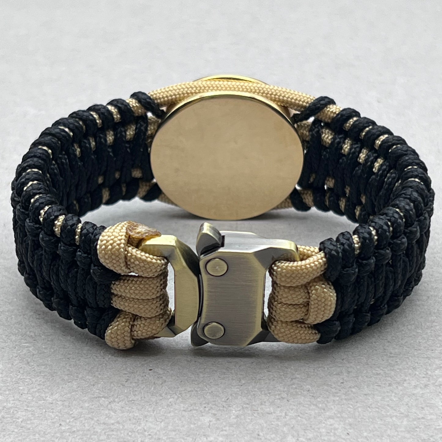 United States Marine Corps paracord bracelet